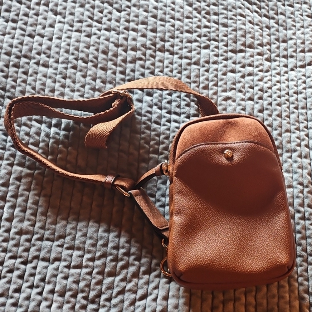 Lauren Conrad Brown Crossbody Bag